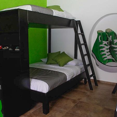 Hostal El Armario Λεόν Εξωτερικό φωτογραφία