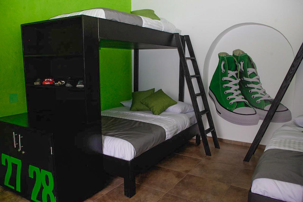 Hostal El Armario Λεόν Εξωτερικό φωτογραφία